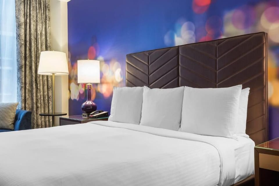 King size bed