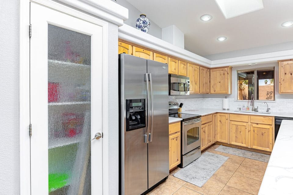 Open-concept kitchen with everything you need