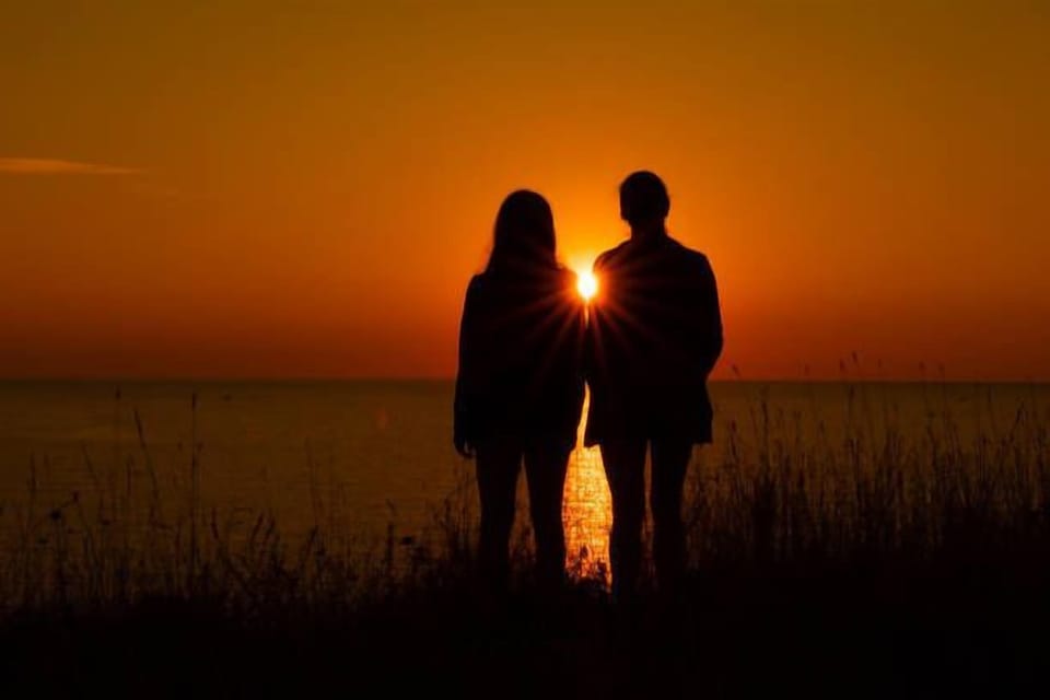 Memories: The ocean's sunrise over the vast horizon