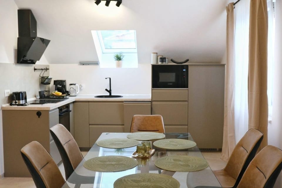 Dining room 2
