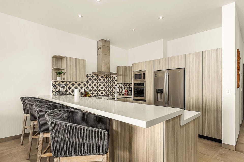 Create lasting memories around the breakfast bar.