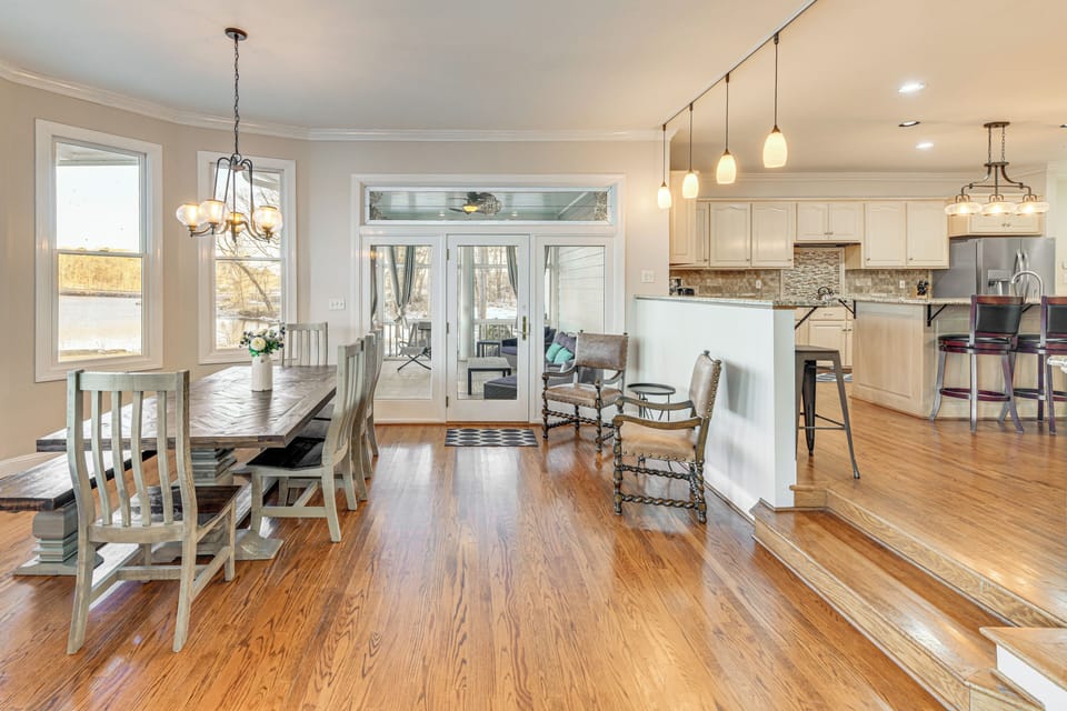 Dining Area | 1st Floor