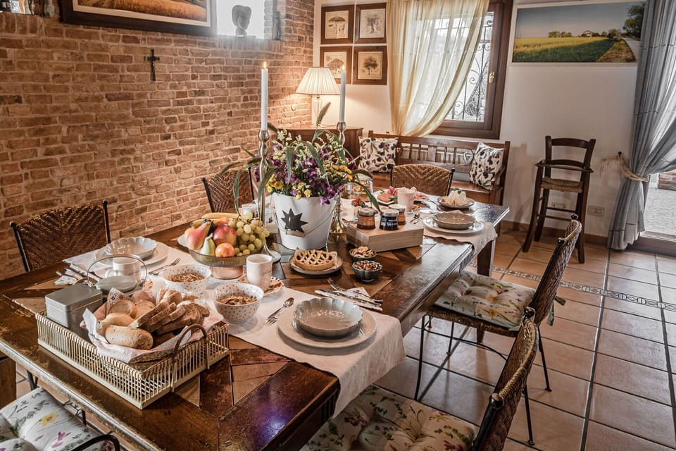 Autumn, Dining Room, Spring, Summer