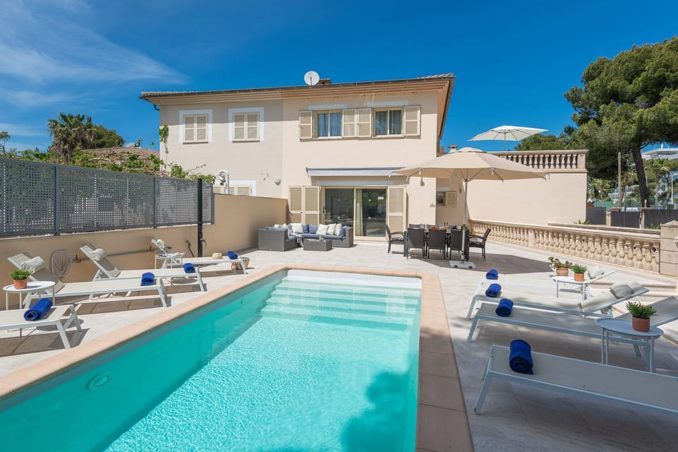 Holiday Home Exterior [summer]