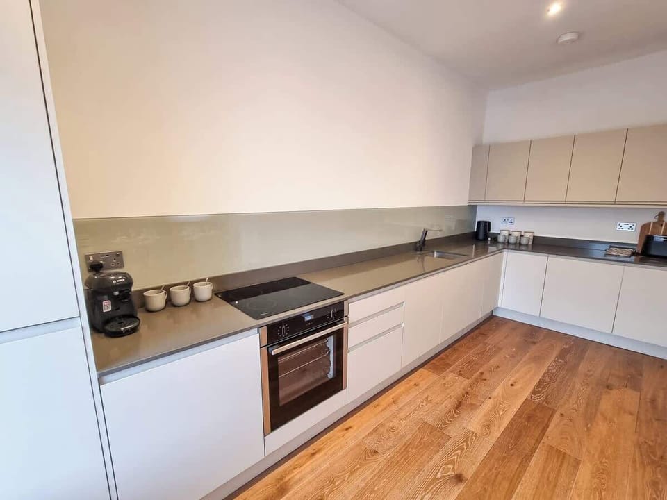Everything you need to cook a proper meal, from oven and hob to dishwasher and Tassimo coffee machine
