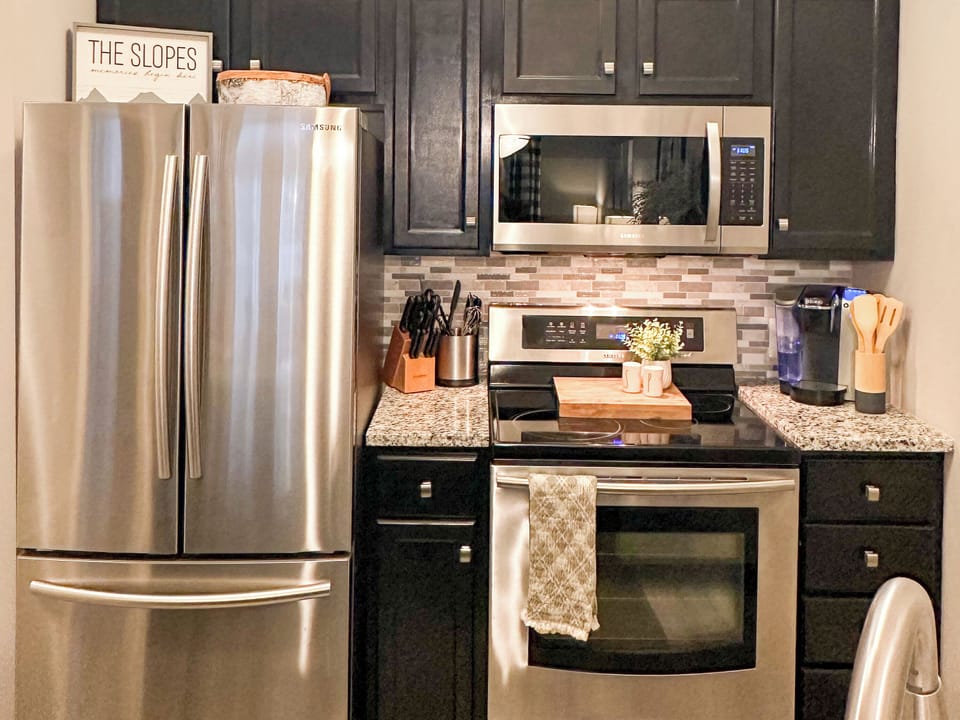 Stainless appliances make for easy at-home cooking