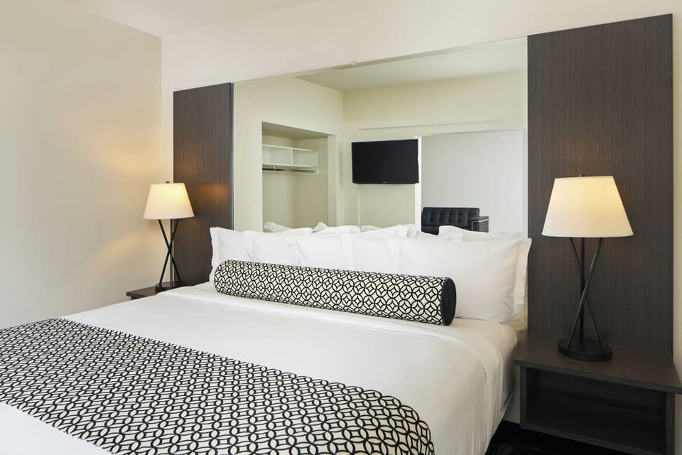 Unit with King bed