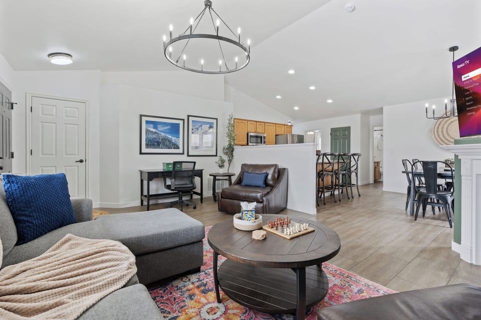 Cook, eat, relax, open plan living at it's best