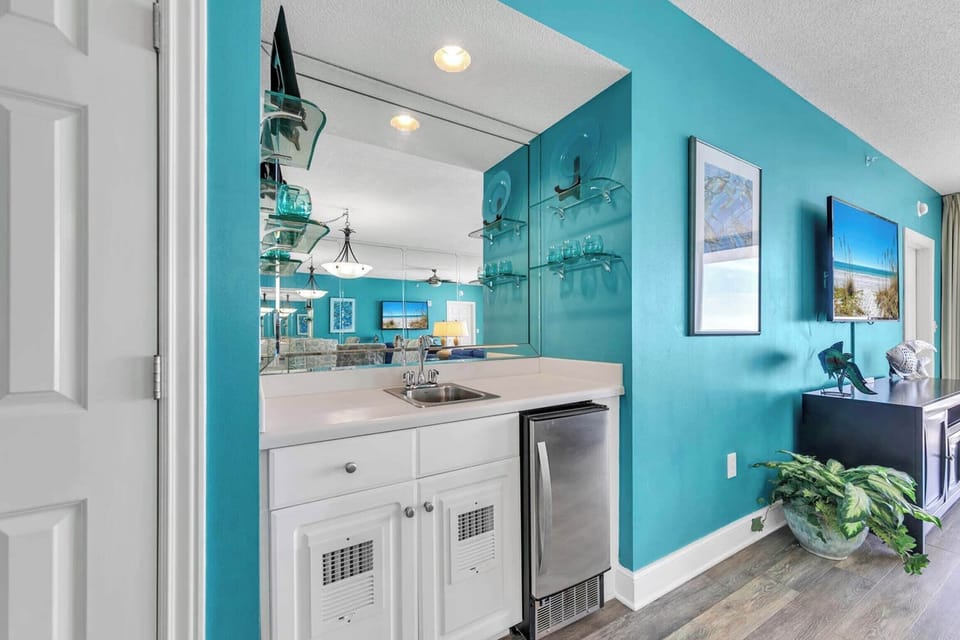 Wet bar with an under counter ice maker