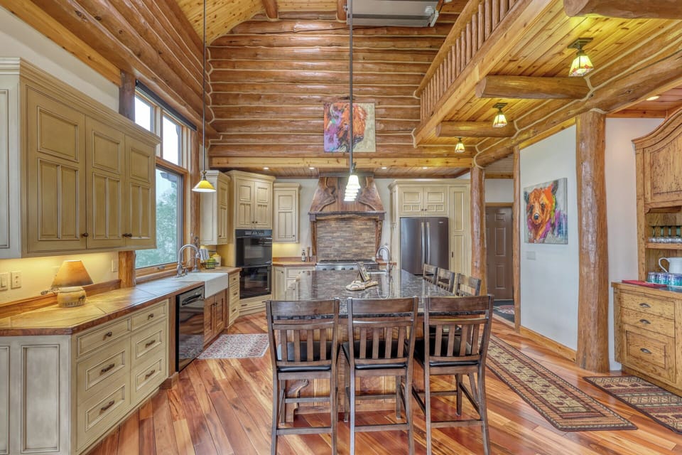Kitchen Island