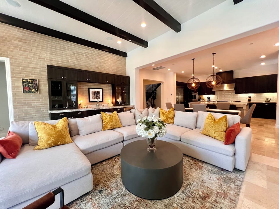 Grandiose Living Area 