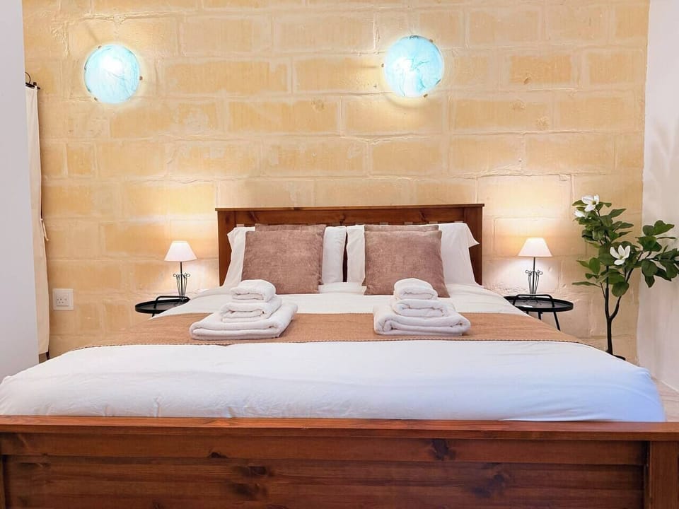 0f9f8eab 68b2 411a a804 f05c43c54cef