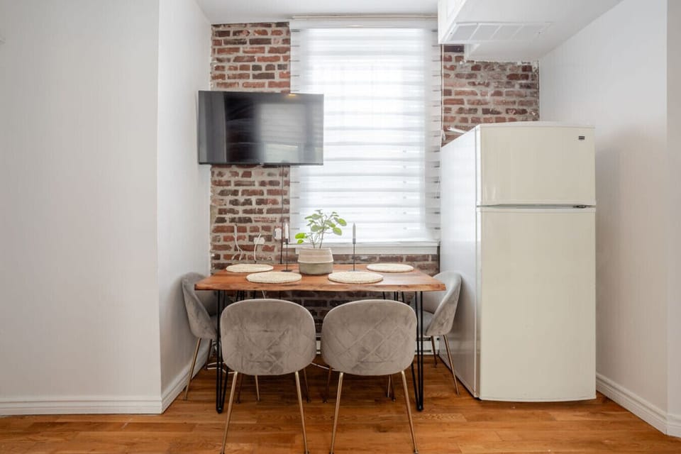 Dining Area : Stylish dining with a vintage touch
