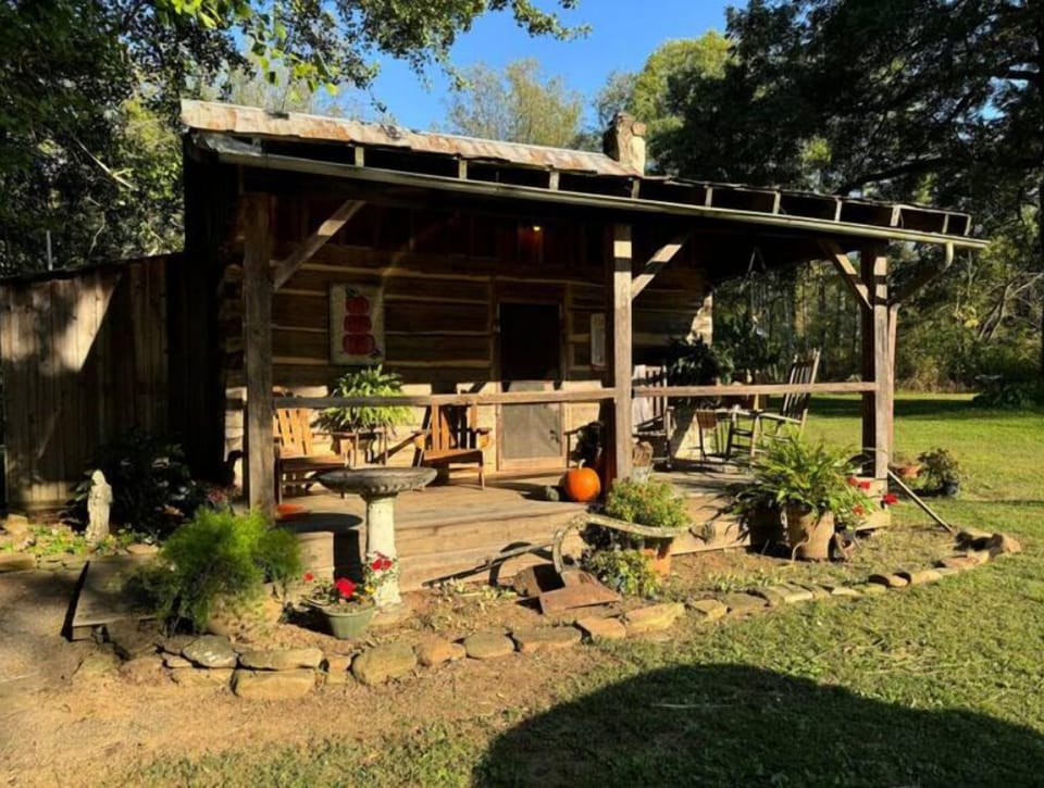 The Cabin at Walker Inn