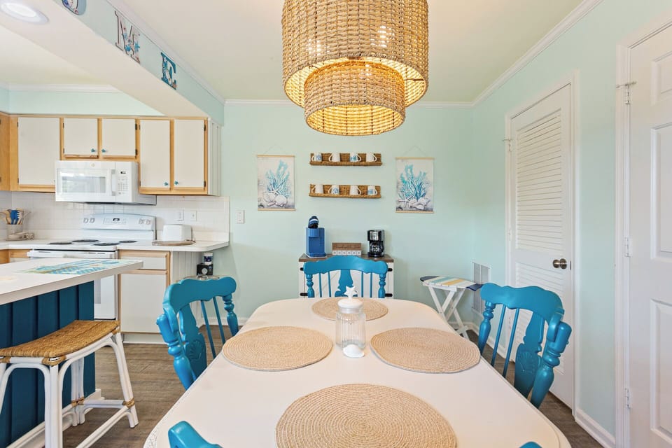 Enjoy your time together in the Dining Area for meals or games!