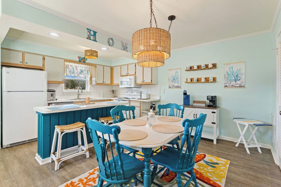 Enjoy your time together in the Dining Area for meals or games!