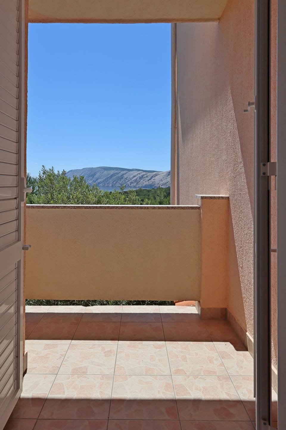 Balcony 2