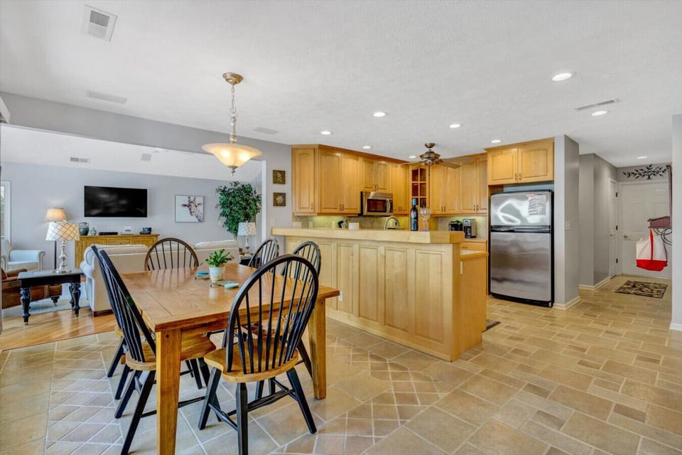 Dining area perfect for meals, playing games & just being together