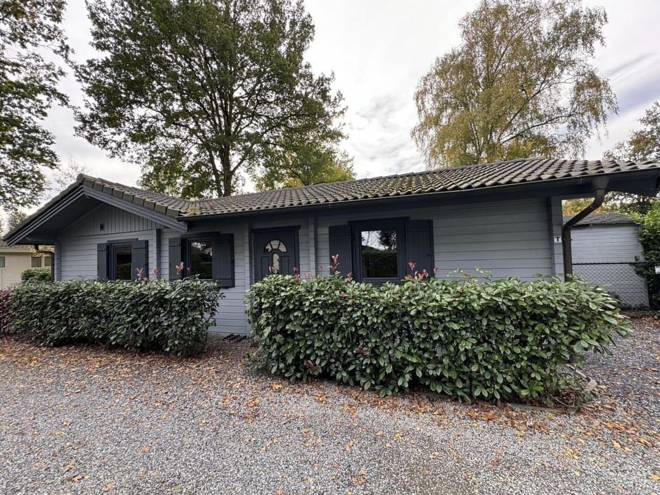 House, Home, Shrub, Roof, Door, Cottage, Groundcover, Garden, Siding