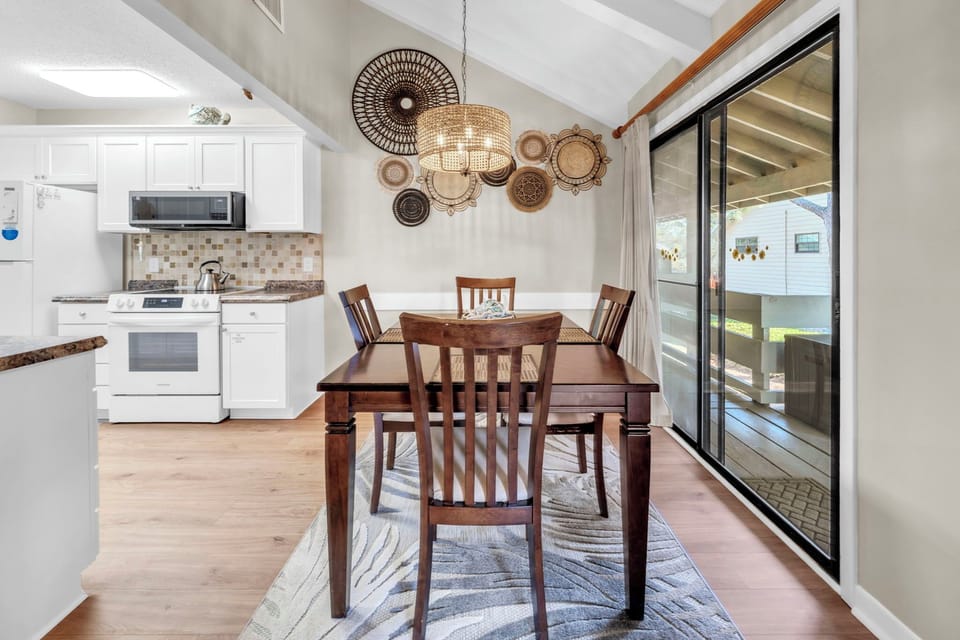 Dining Room 1 Part 2