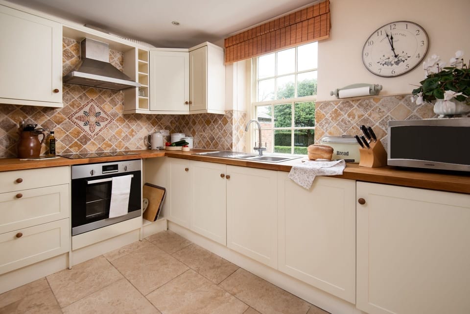 Dairy Cottage - the separate kitchen area