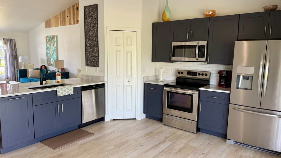 Cook with ease in the fully-stocked kitchen
