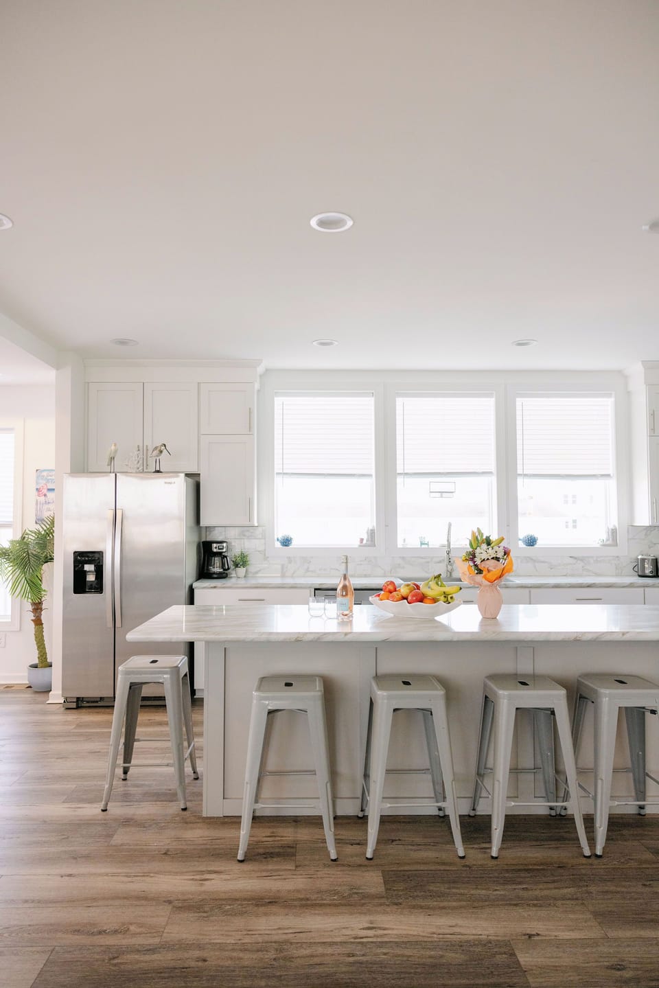 Spacious modern kitchen