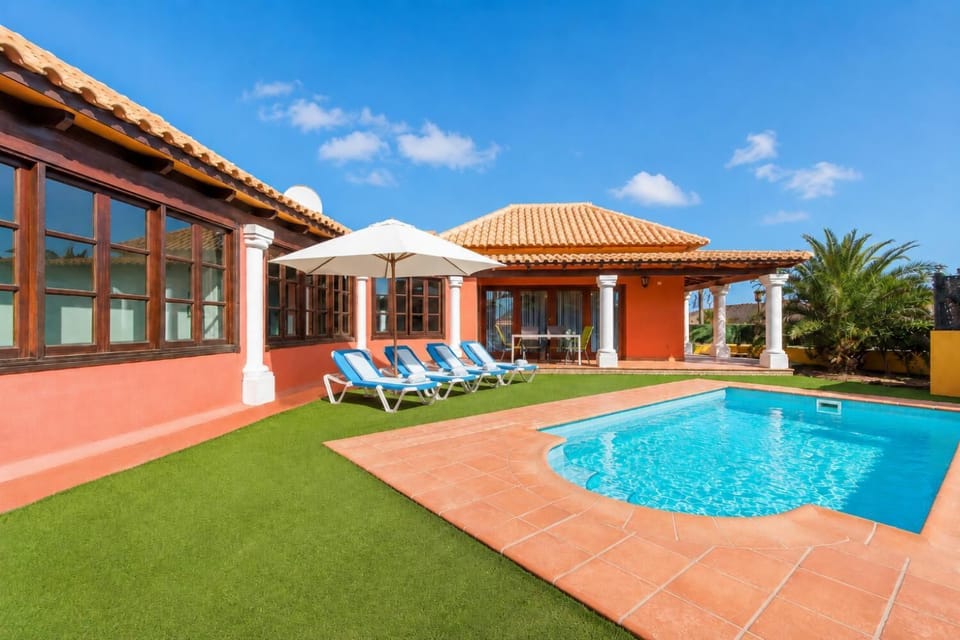 Beautiful villa with private pool and terrace