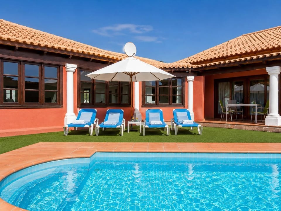 Beautiful villa with private pool and terrace