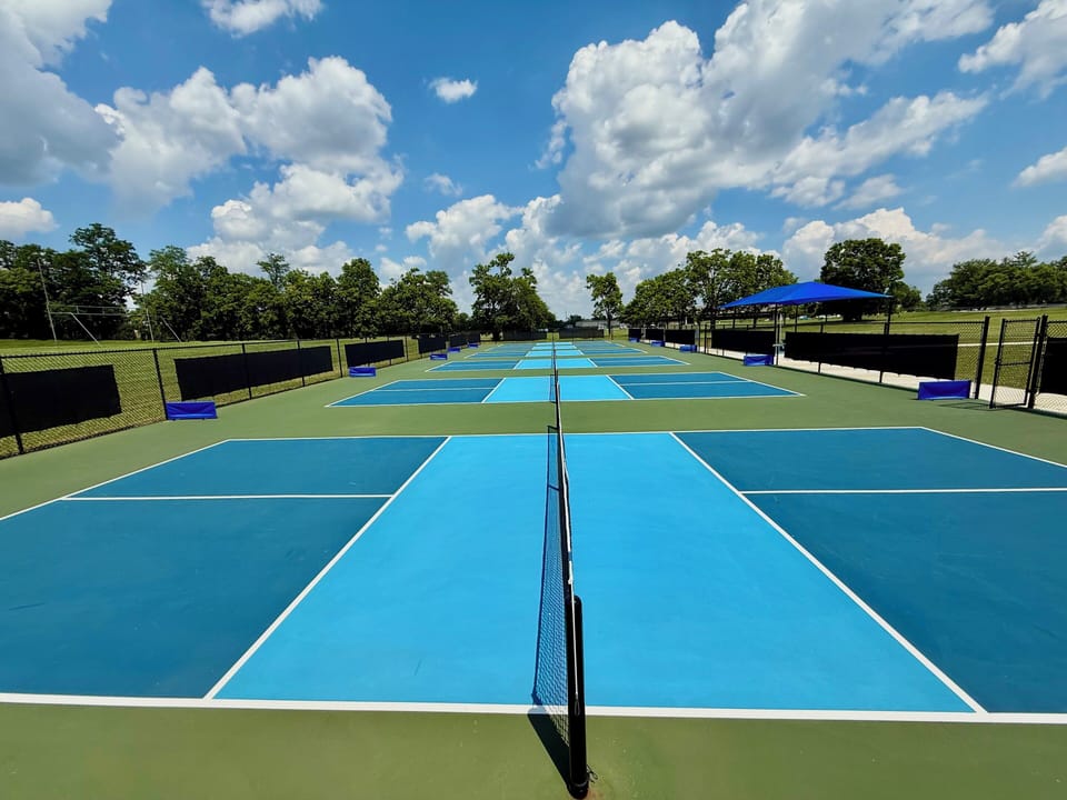Serve, rally, repeat!