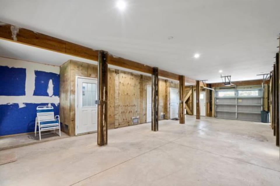 Garage 1