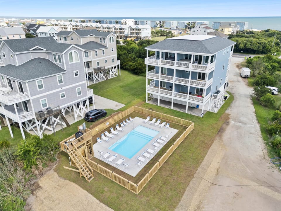 Rear Pool View