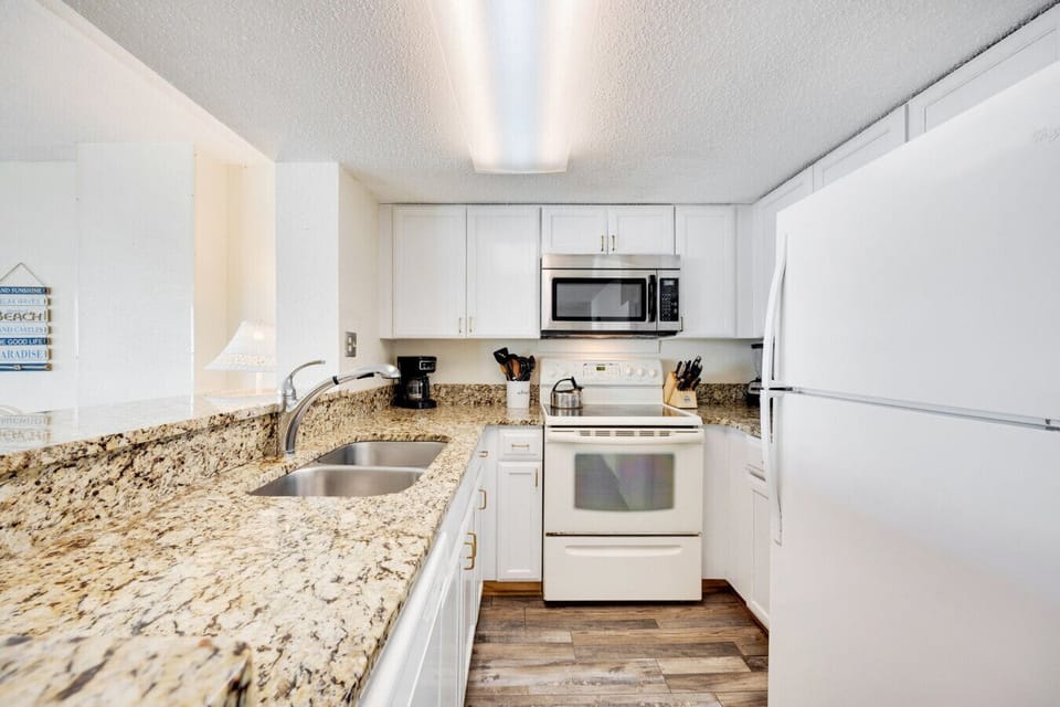 Kitchen unit 1