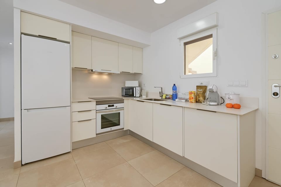 Open kitchen