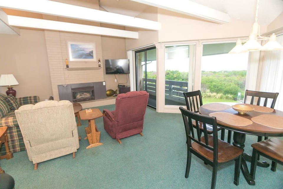 Gather by the fireplace, then step out to fresh views.