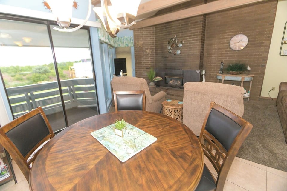 Sip coffee and chat as the living space opens wide.