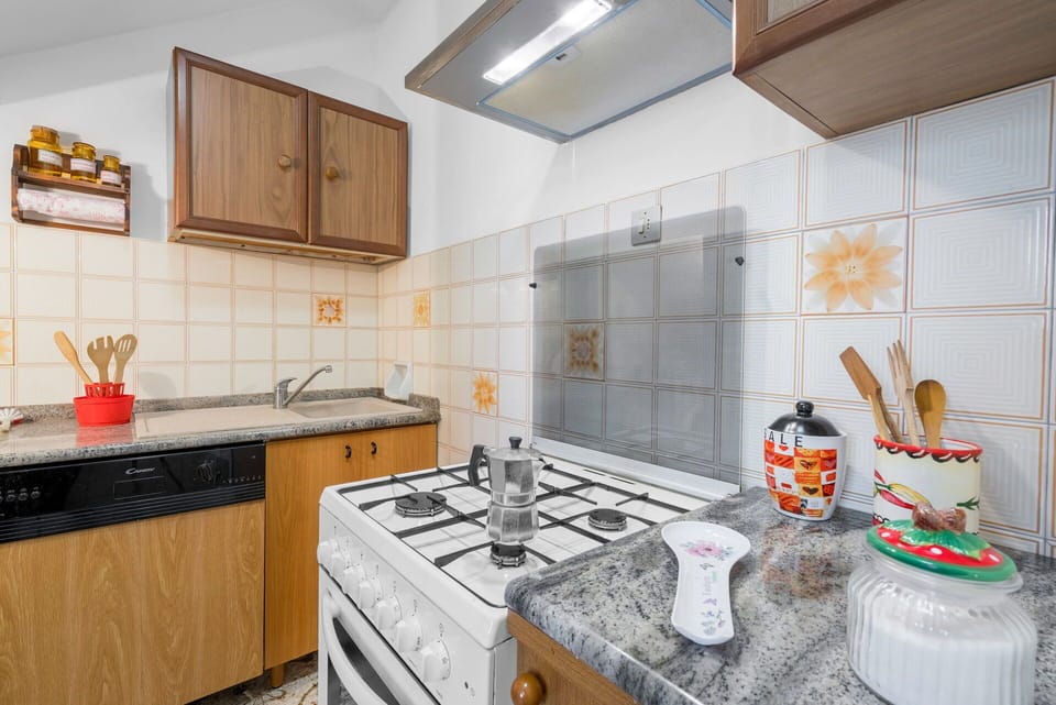 Autumn, Kitchen, Spring, Summer, Winter