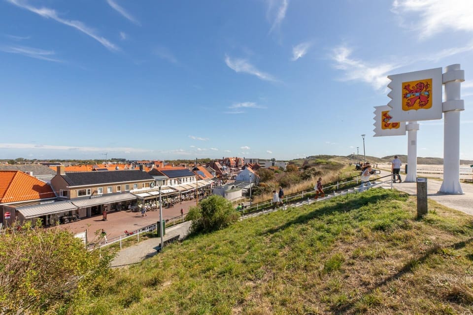 Immediate Surroundings [summer] (<1 km)