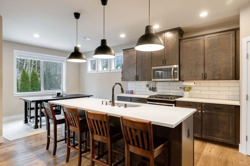 Family meals made easy! The open-concept kitchen and dining area bring everyone together.