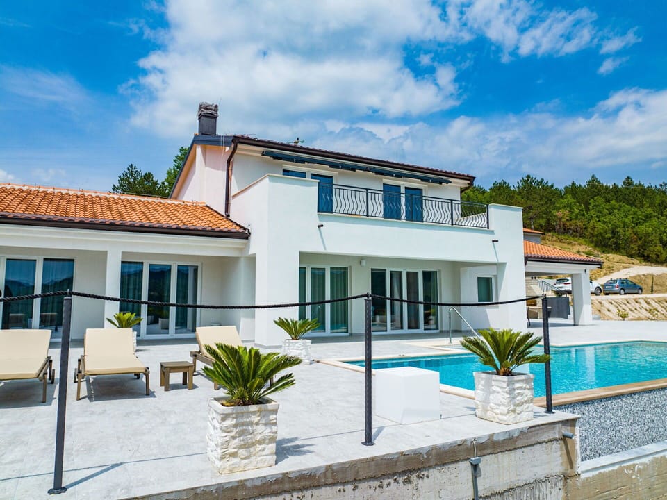 Blue, Home, Residential Area, Swimming Pool, Resort, Estate, Villa, Balcony, Eco Hotel, Shade