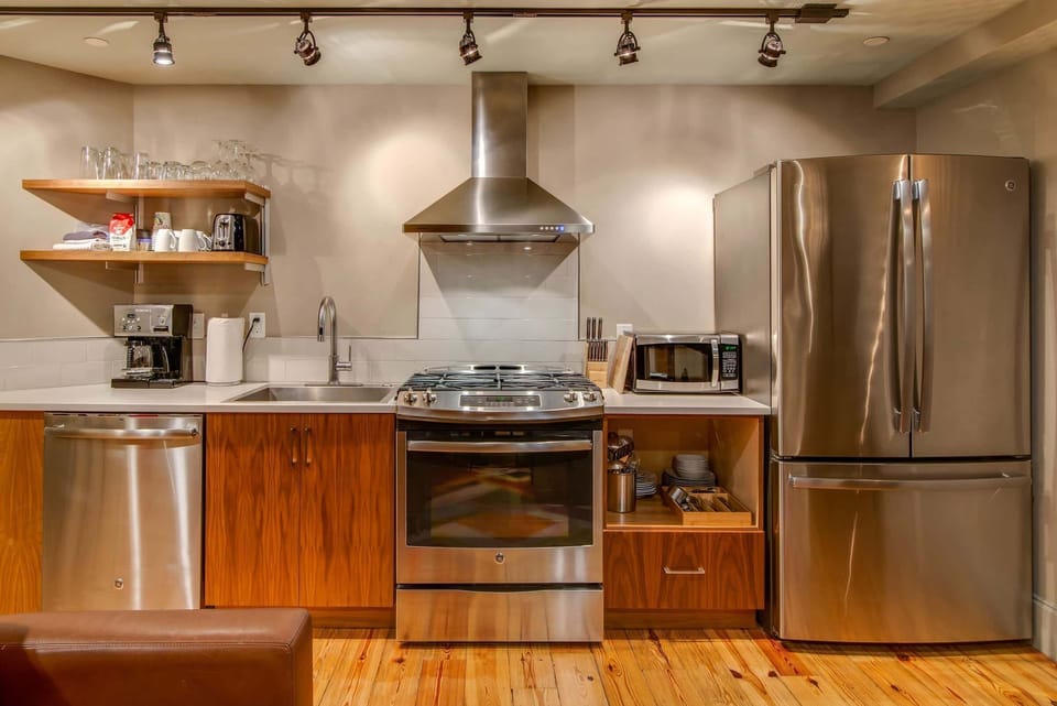 Kitchen area
