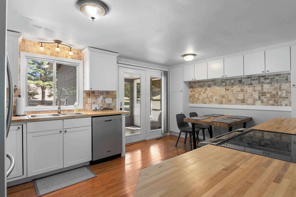 Open Kitchen