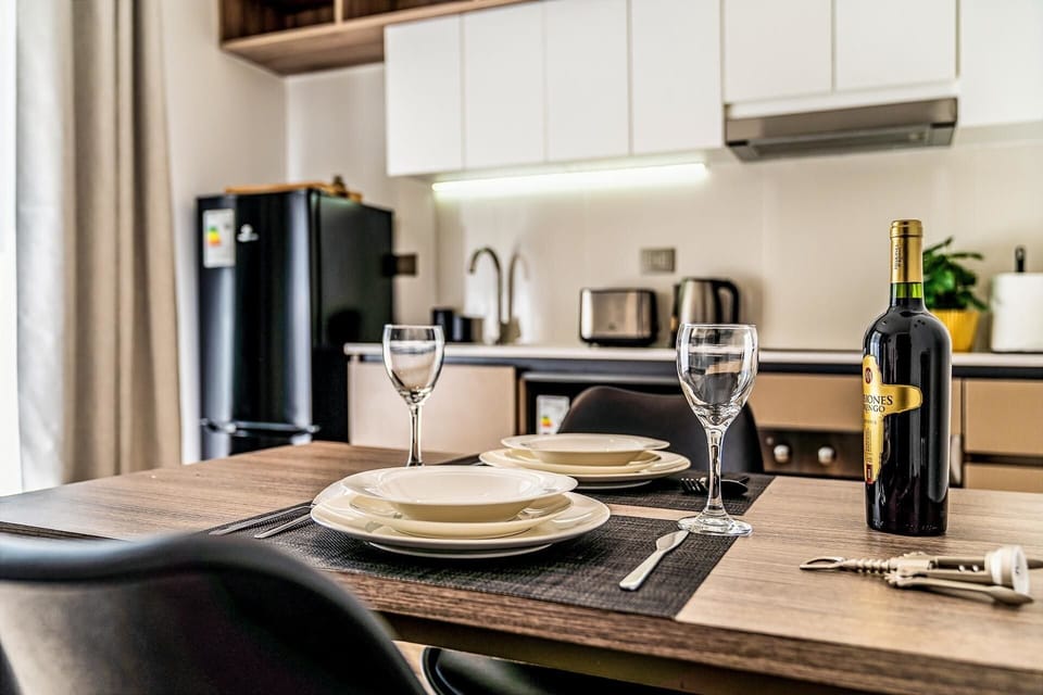 Kitchen or kitchenette,Dining area