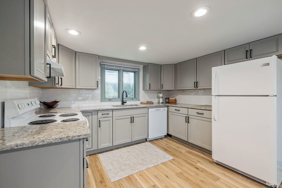 Kitchen (2)