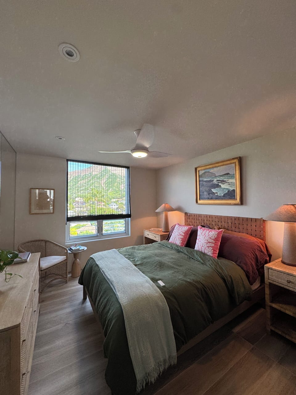 Guess Bedroom with the same Diamond Head View as Primary 