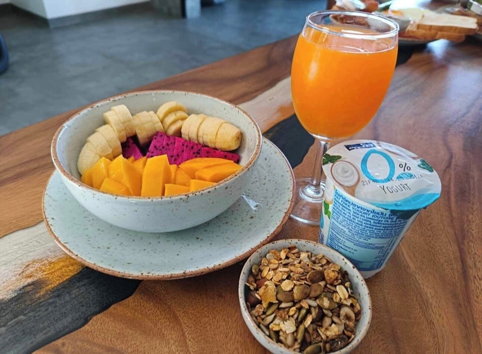 Breakfast meal