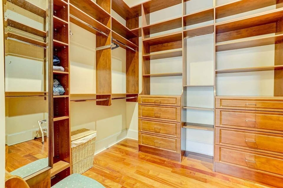 Master bedroom custom closet