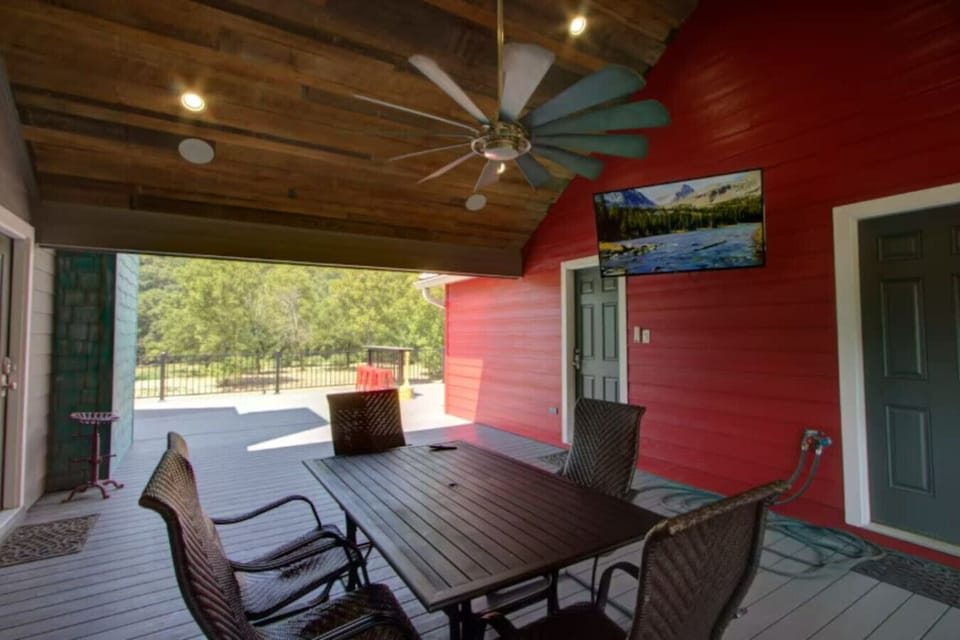 Covered Outdoor space