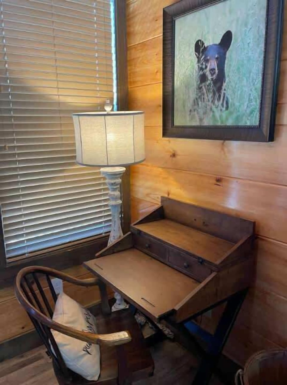 Tucked away but fully equipped—your perfect work-from-home spot!