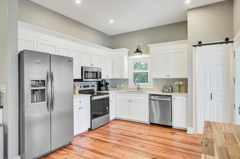 Well Stocked Kitchen Saltwater Sweet Tea Cottage
